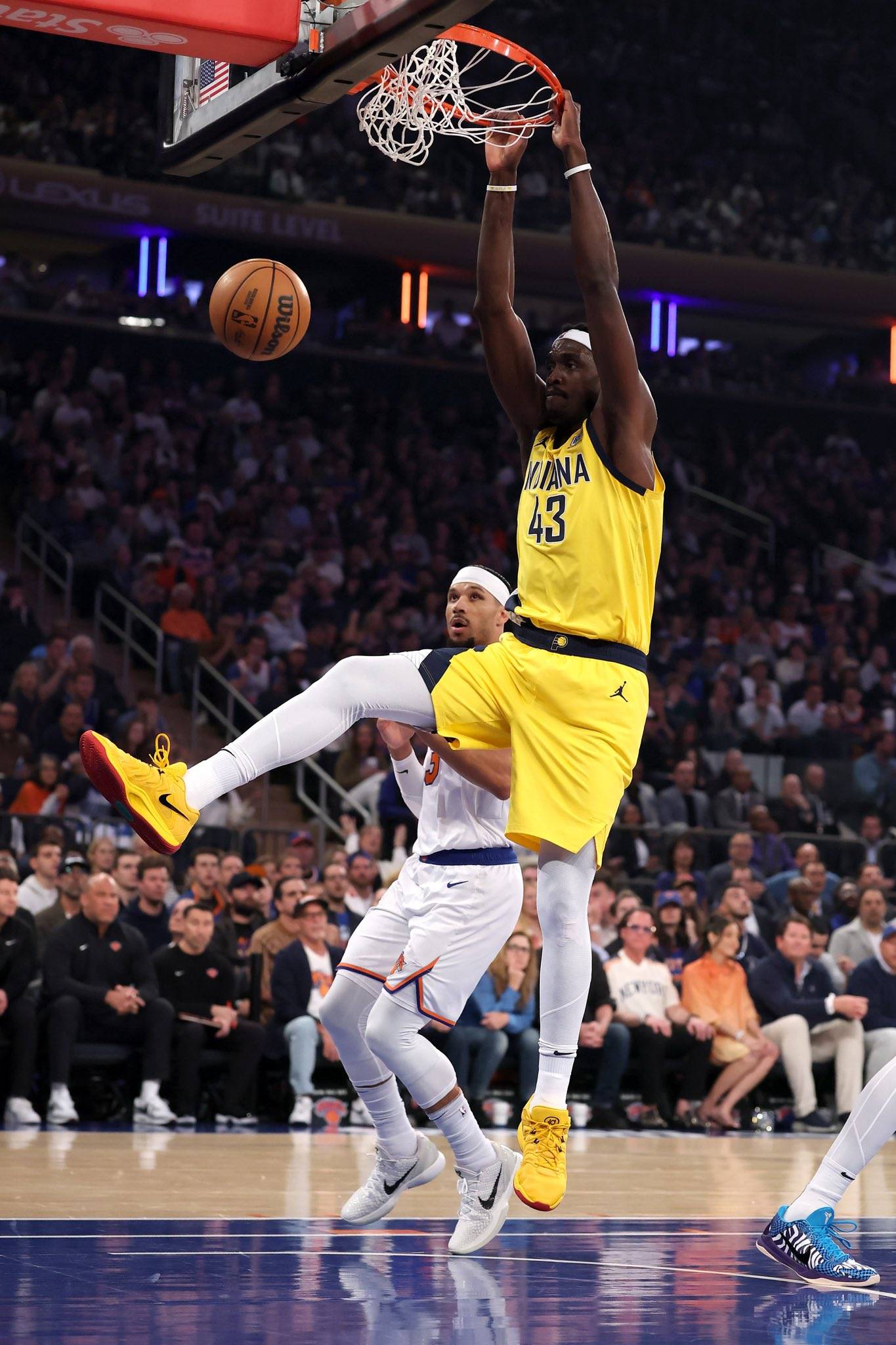 西亚卡姆迎来十五赛季高光表现，德国队球迷沸腾！的简单介绍-九游官网下载